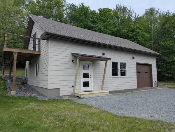 598 Sheldon Brook Road, Lyndon, VT 05851