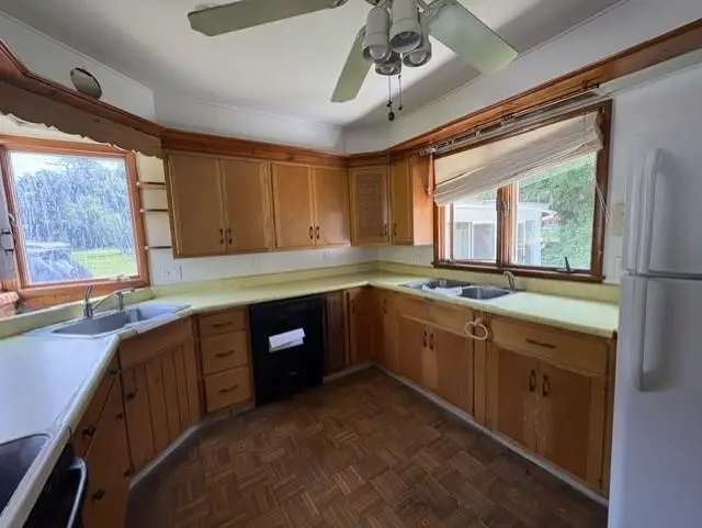 903 Gage Street, Bennington, VT 05201 - #2