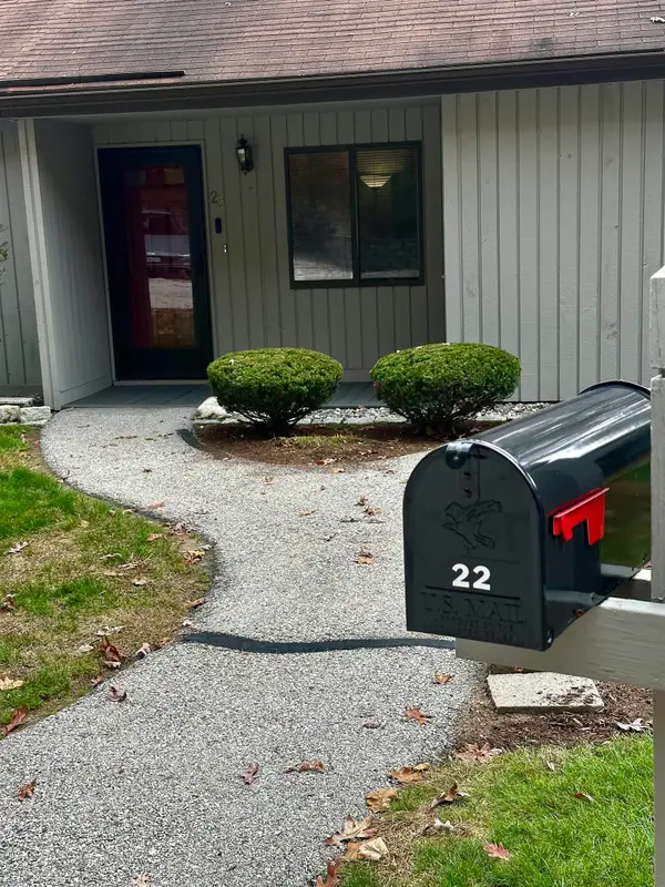 22 Essex Green Road #22B, Merrimack, NH 03054