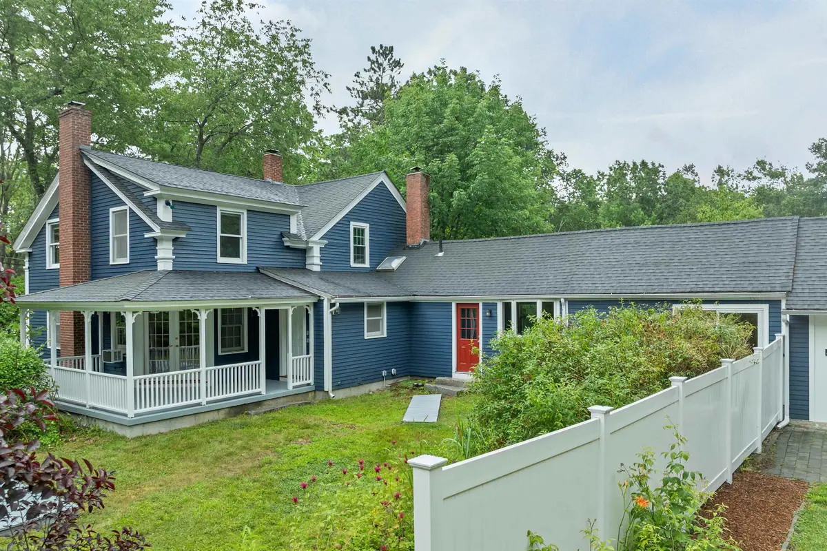 26 Old Mont Vernon Road, Amherst, NH 03031 - #1