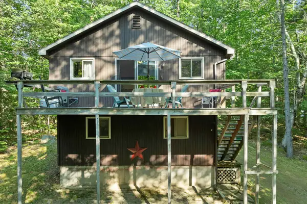 13 Valley Road, Tuftonboro, NH 03816