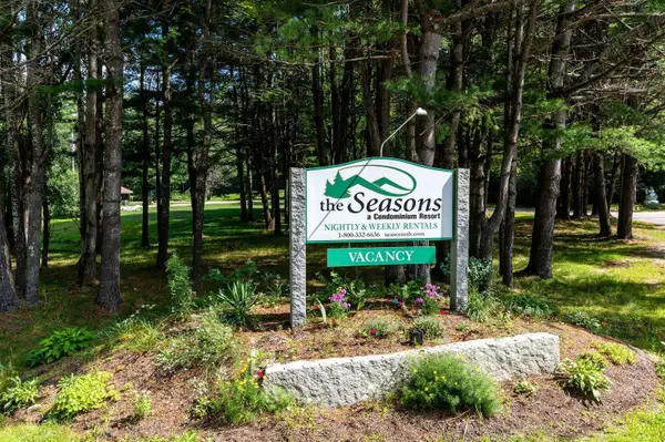 9A Seasons At Attitash Road, Bartlett, NH 03812