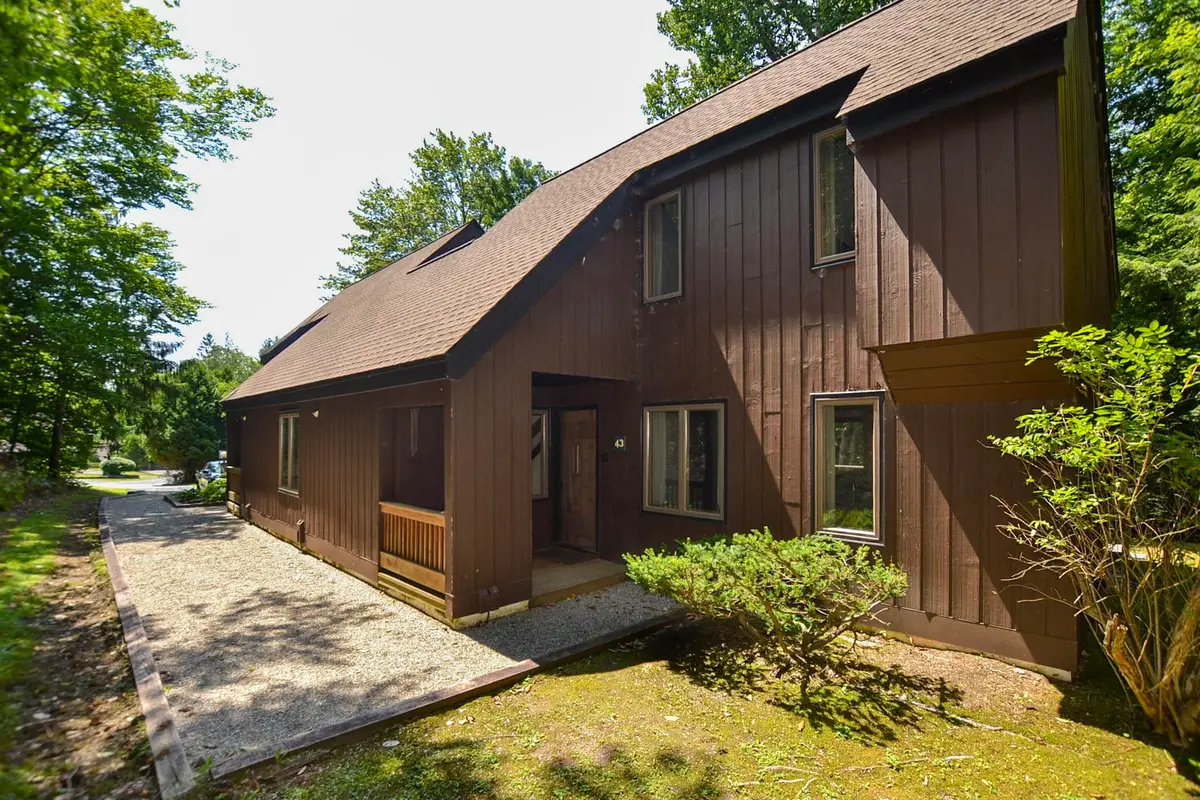 4643 Battleground Road, Fayston, VT 05673 - #1