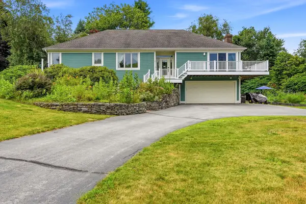 2 Fairview Drive, Concord, NH 03301