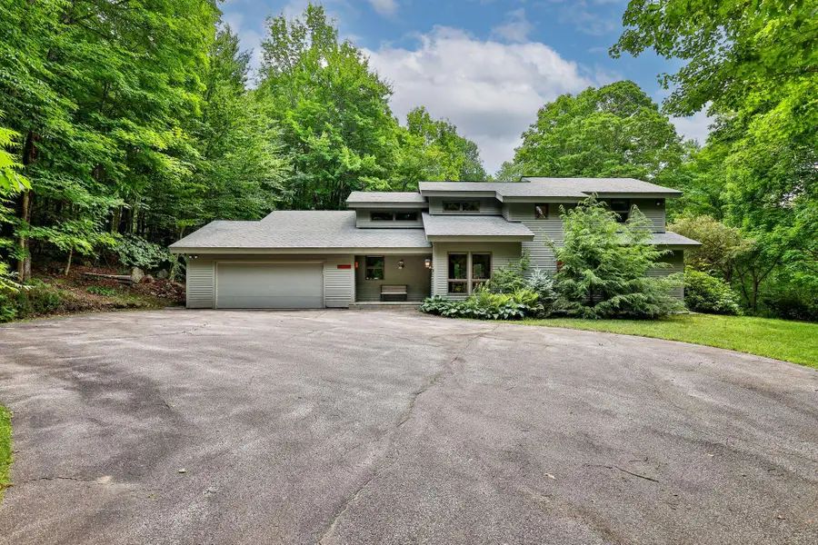 58 Knoll Drive, Killington, VT 05751 - #3