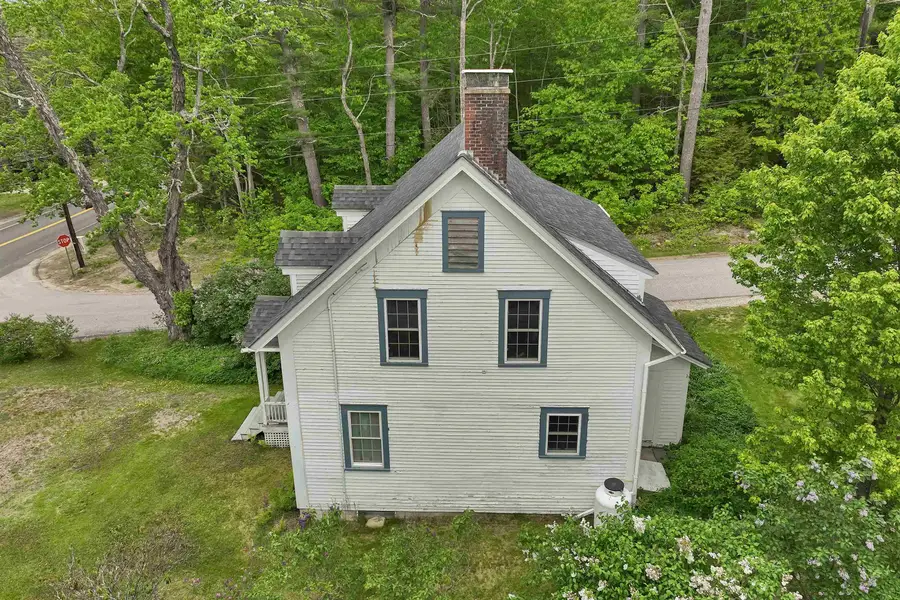 10 Mountain Road, South Tamworth, NH 03883 - #3