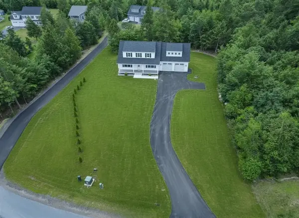 1 Tanya Lane, Brentwood, NH 03833