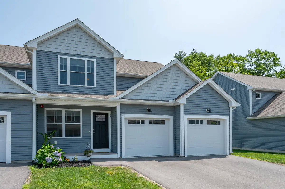 5 Pats Way #A, Hollis, NH 03049 - #1