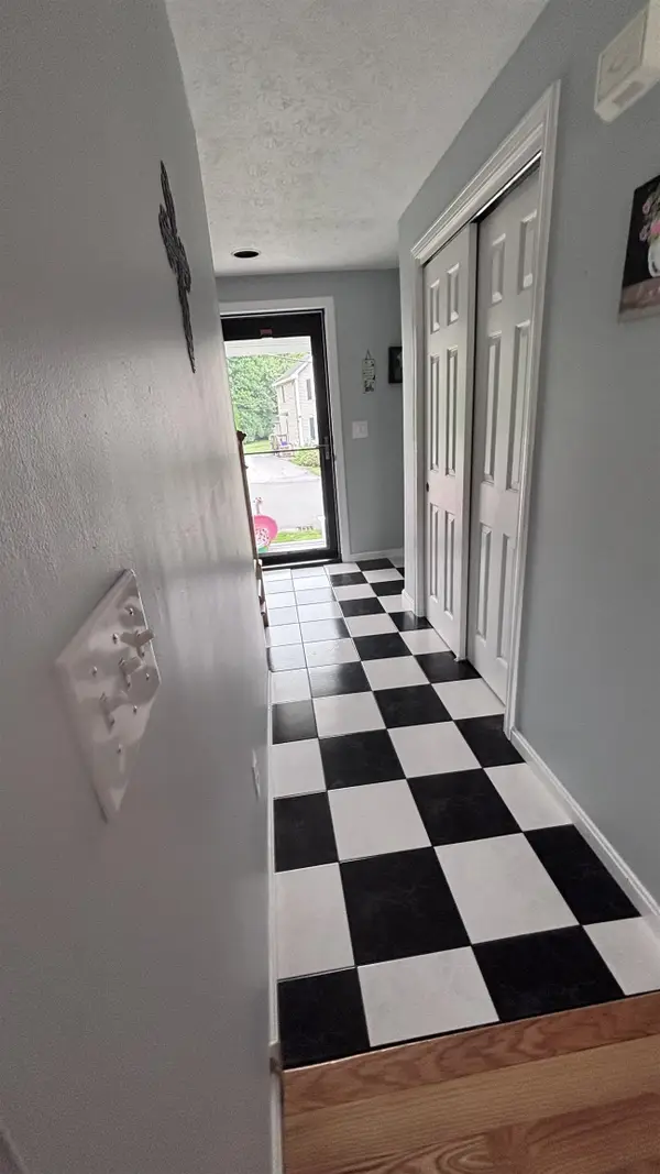 114 Morning Glory Drive, Manchester, NH 03109