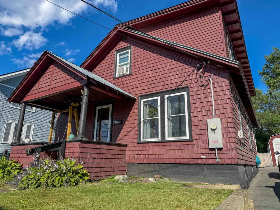 340 Pleasant Street, Saint Johnsbury, VT 05819 - #3