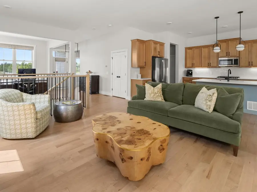 638 Vale Drive, South Burlington, VT 05403 - #3