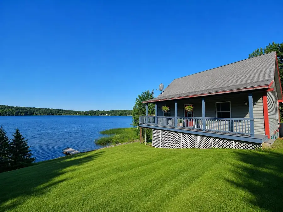 212 Boulder Drive, Derby, VT 05829 - #3