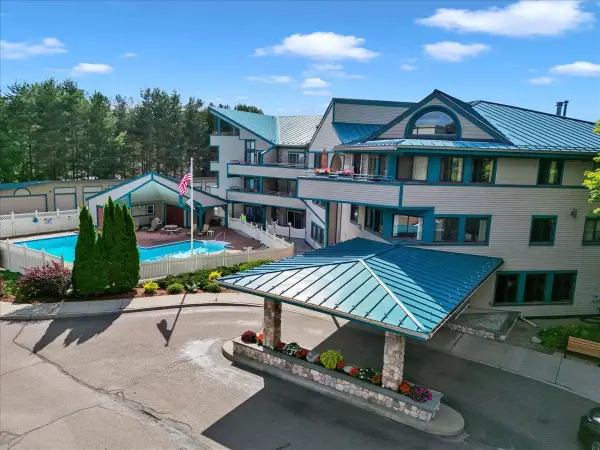 10 Kellogg Road #230, Essex Junction, VT 05452