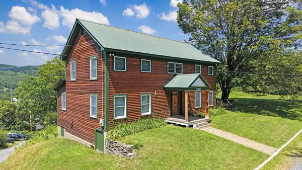 87 Grinka Farm Drive, Readsboro, VT 05350