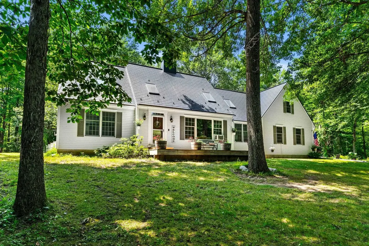 85 Maple Avenue, Atkinson, NH 03811 - #1