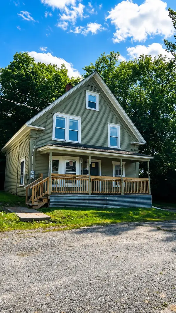 16 Water Street, Orleans, VT 05860