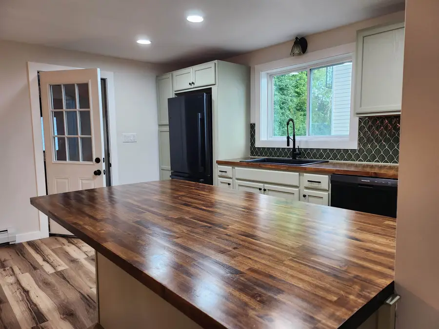 12-14 Church Street, Pembroke, NH 03275 - #3