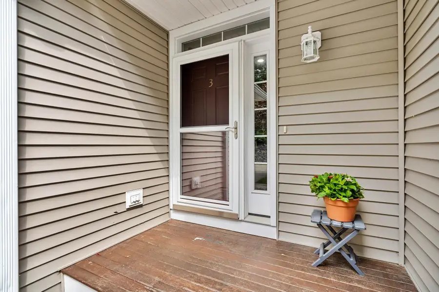 3 Plum Lane, Newmarket, NH 03857 - #2