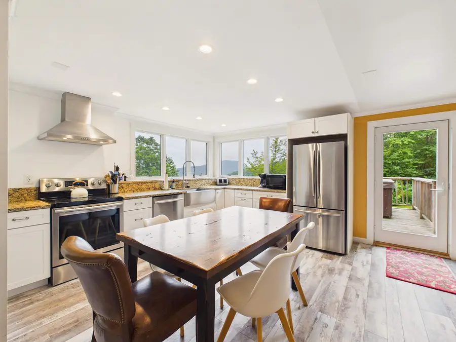 422 Trailside Drive #F3, Killington, VT 05751 - #3