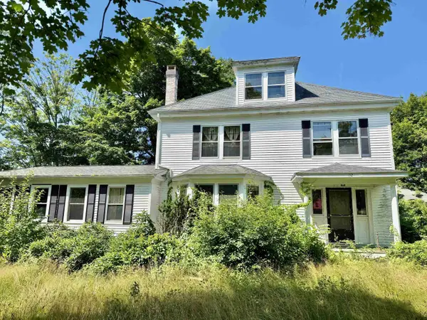 132 Exeter Road, Hampton Falls, NH 03844