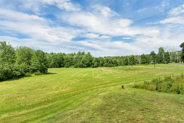 491 Province Road, Strafford, NH 03884