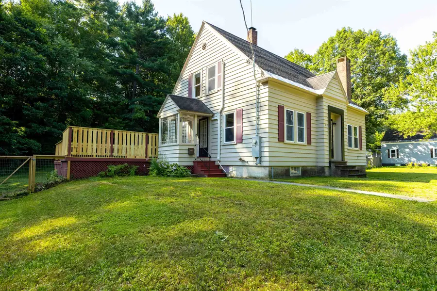 14 Bank Avenue, Claremont, NH 03743 - #2