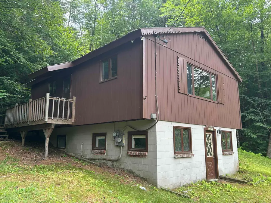 1372 VTRT 100 S, Jamaica, VT 05343 - #2