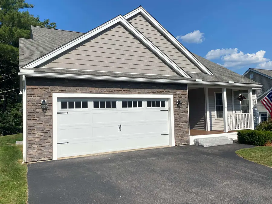 2 Club House Way, Amherst, NH 03031 - #2