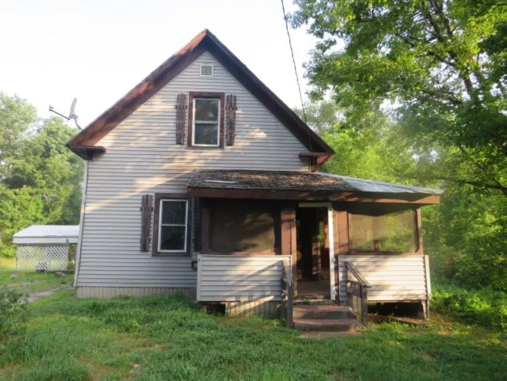 81 Water Street, Lancaster, NH 03584 - #1