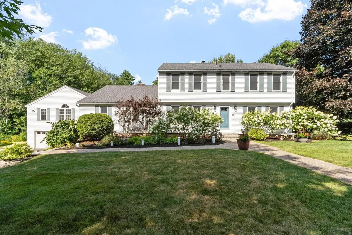 19 Randall Lane, Hampstead, NH 03841 - #1
