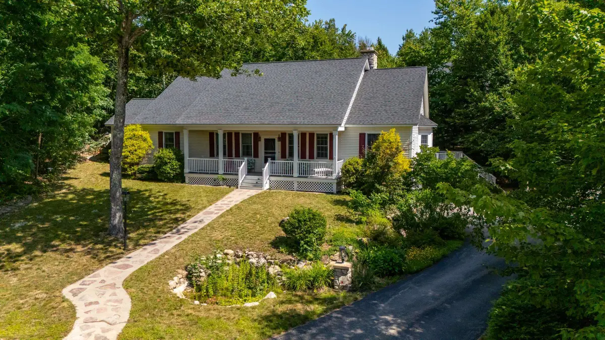 138 Samuel Hale Drive, Hales Location, NH 03860 - #1