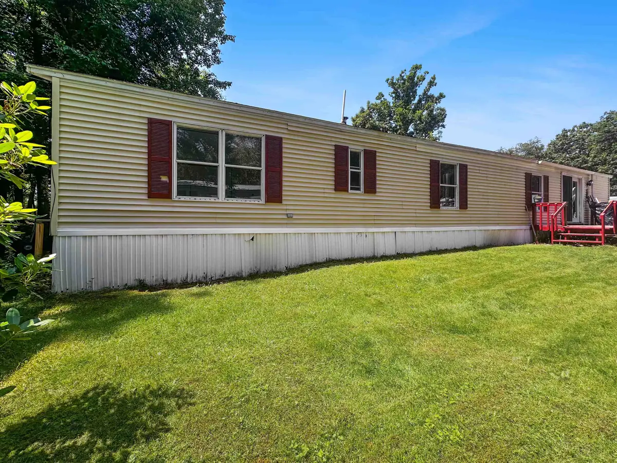 3 Monroe Avenue, Allenstown, NH 03275 - #1