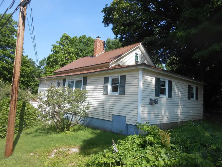 19 Queen Street, Boscawen, NH 03303 - #3