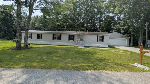 732 Concord Stage Road #9, Weare, NH 03281