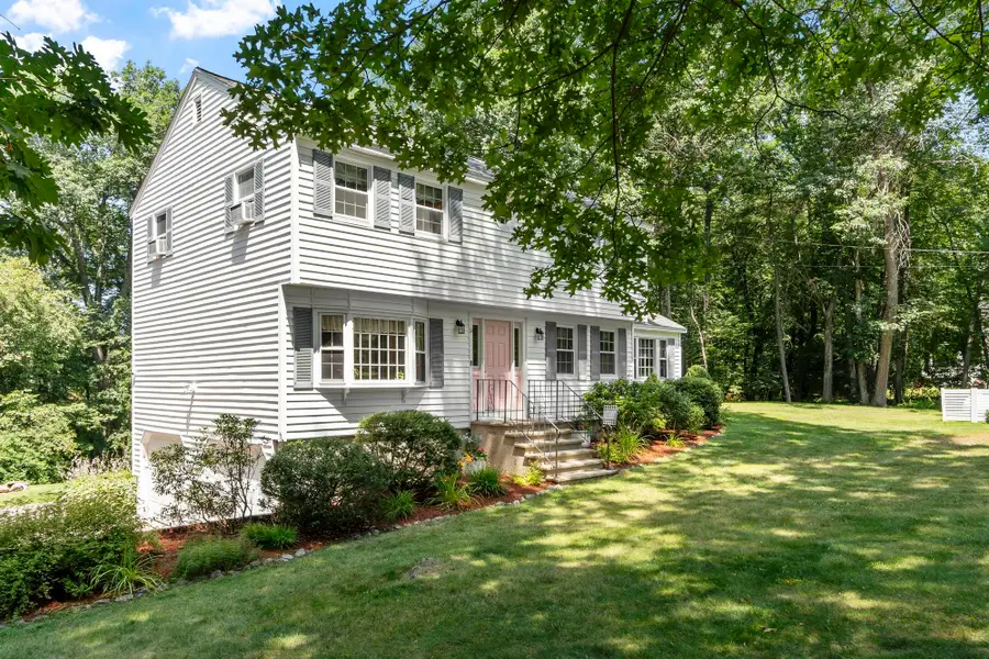 61 Glen Drive, Hudson, NH 03051 - #3
