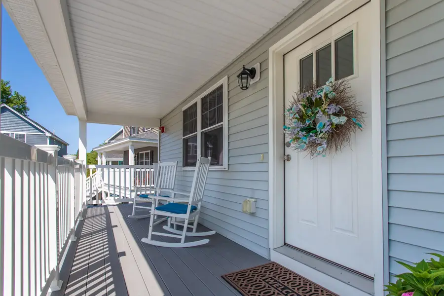 10 Charron Circle, Exeter, NH 03833 - #2