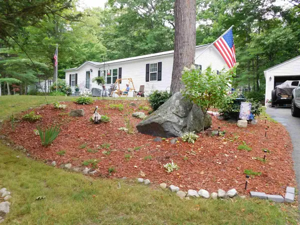10 Harvey Brook Road, Wolfeboro, NH 03896