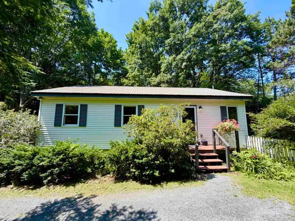 488 Plateau Acres, Bradford, VT 05033