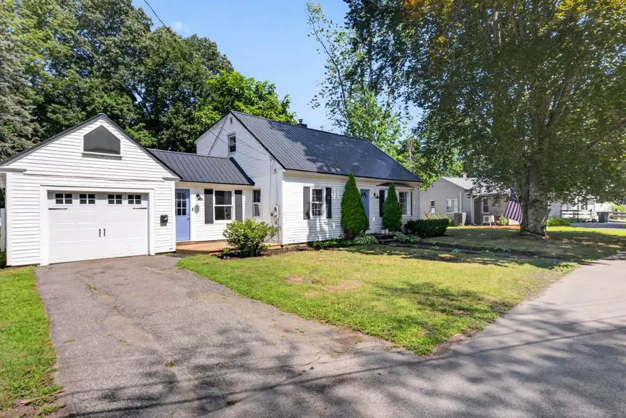 37 Atherton Avenue, Nashua, NH 03064 - #3