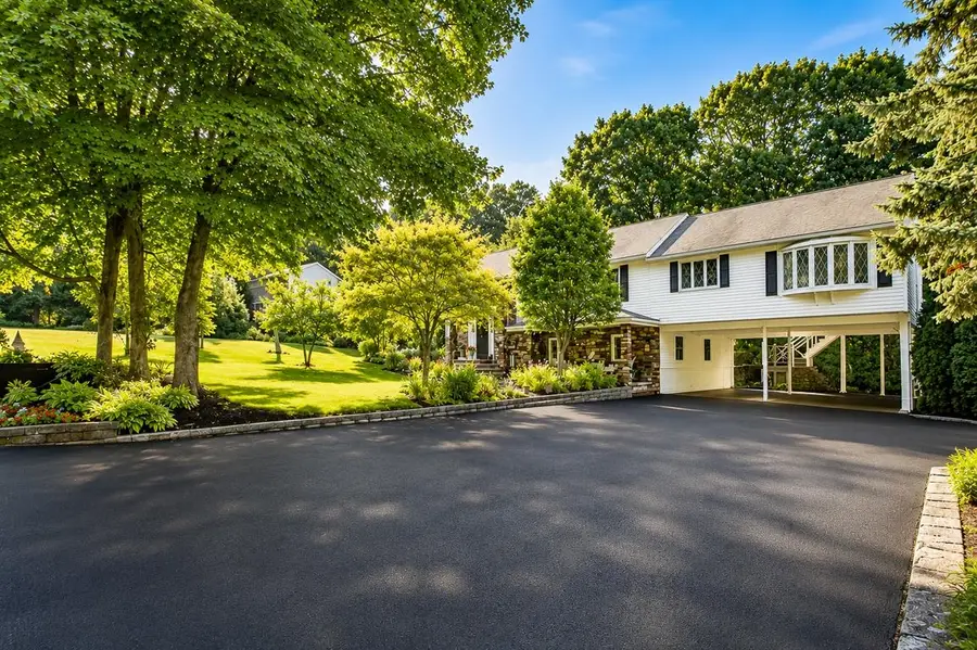 150 Lowell Road, Salem, NH 03079 - #2