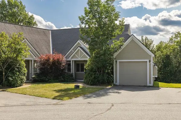 33 Wintercroft Circle #5, Grantham, NH 03753