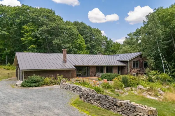 53 Elkins Road, New London, NH 03257