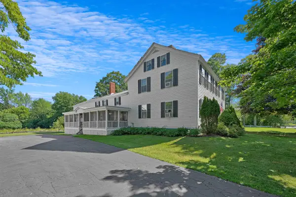 74 Main Street, Shoreham, VT 05770