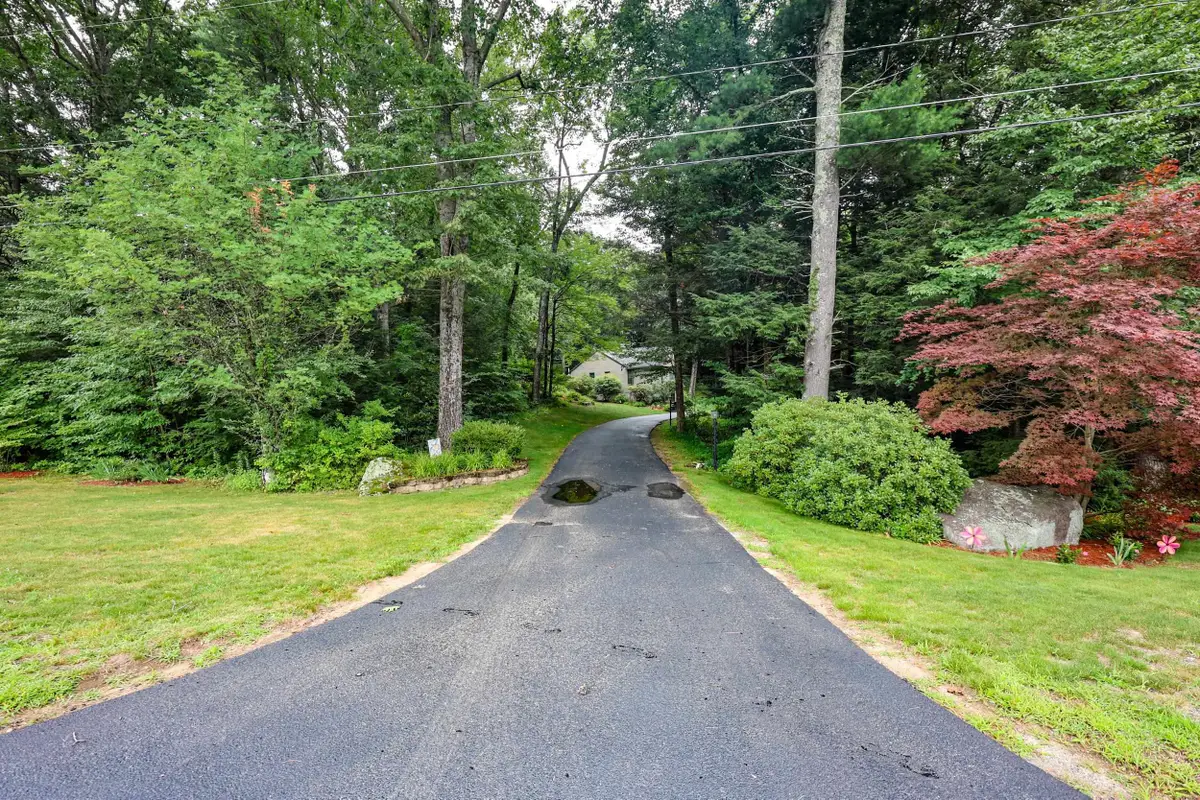 60 Hawke Lane, Danville, NH 03819 - #1
