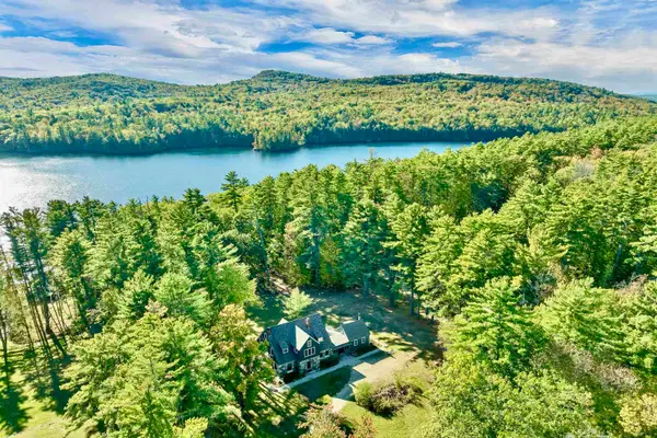 377 Wentworth Road, Brookfield, NH 03872