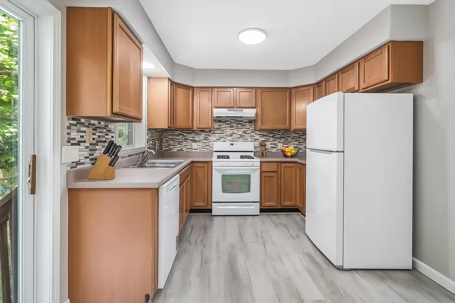 49 Harvell Street, Manchester, NH 03102 - #3