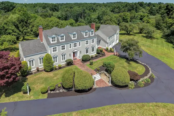 15 Curtis Road, Hampton Falls, NH 03844