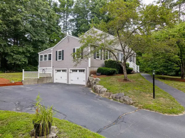 16 Cindy Avenue, Salem, NH 03079