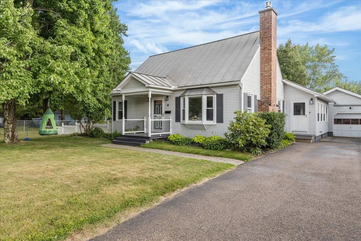 14 West Street, Essex Junction, VT 05452 - #1