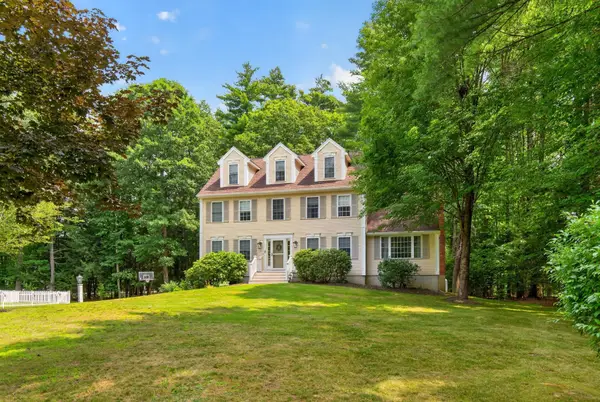 2 Chapman Way, Exeter, NH 03833